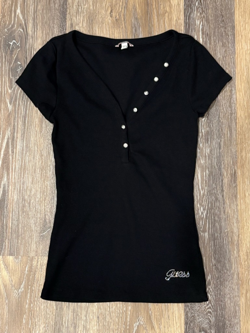 GUESS Kyla Rib Henley